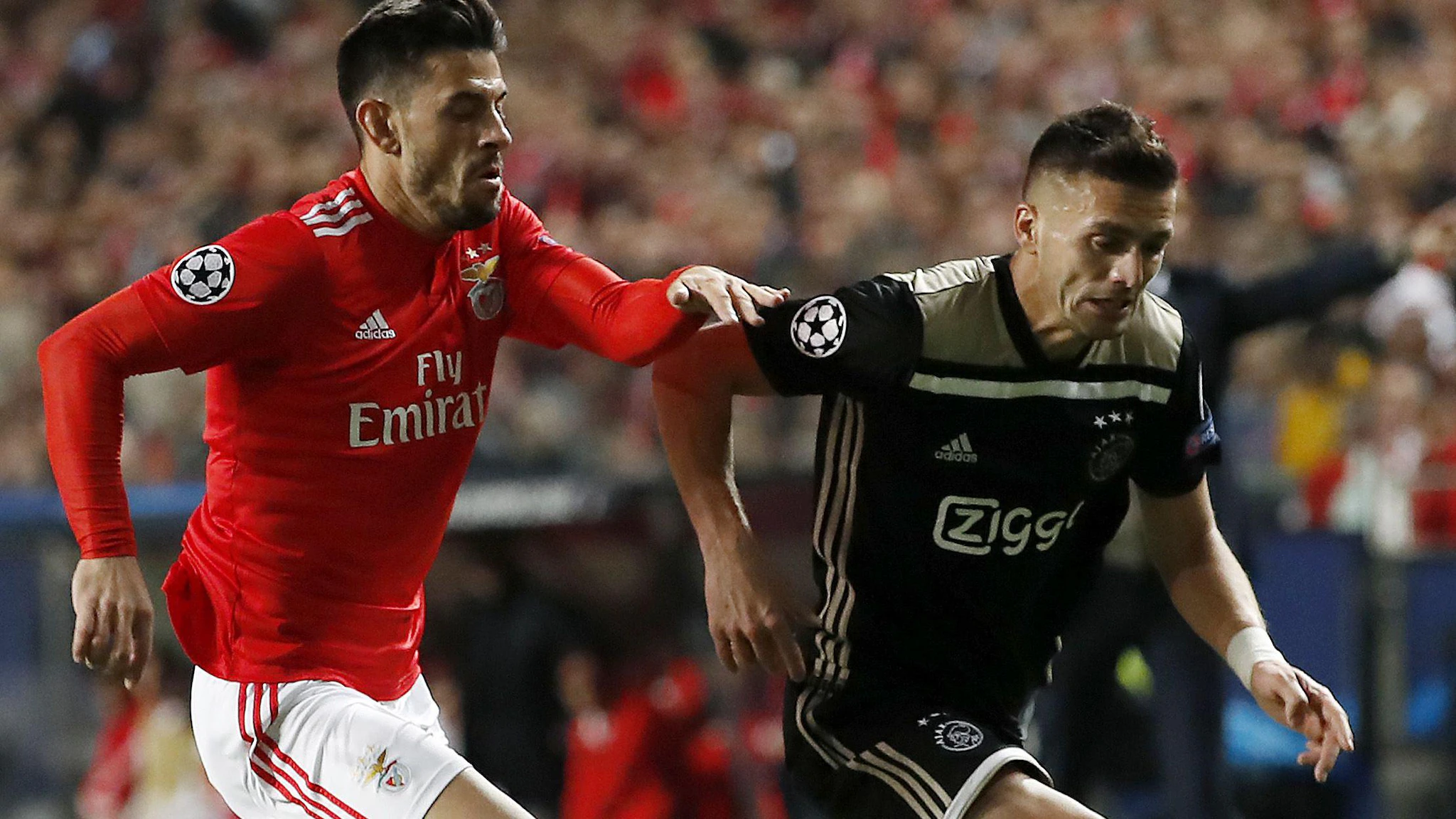Champions League: Ajax vs Benfica 0h45 ngày 26/11 2 Soikeo